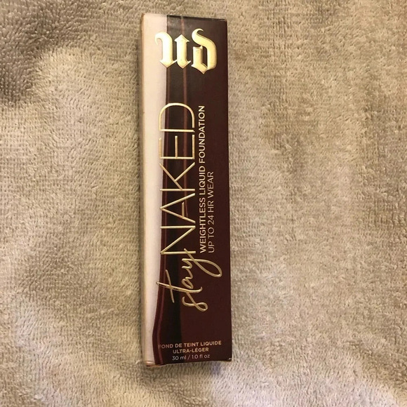 Urban Decay Other - Urban Decay Stay Naked liquid foundation